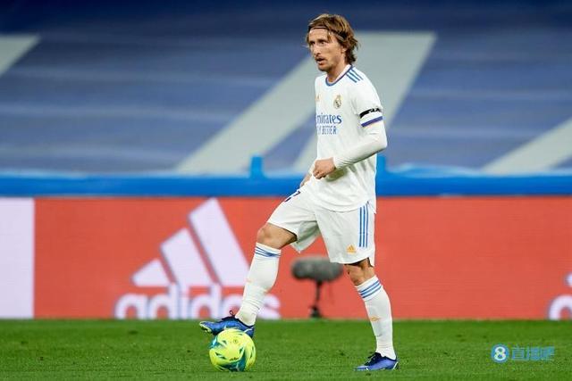 26状元大热！卡梅伦·布泽尔8场比赛创下30年来纪录